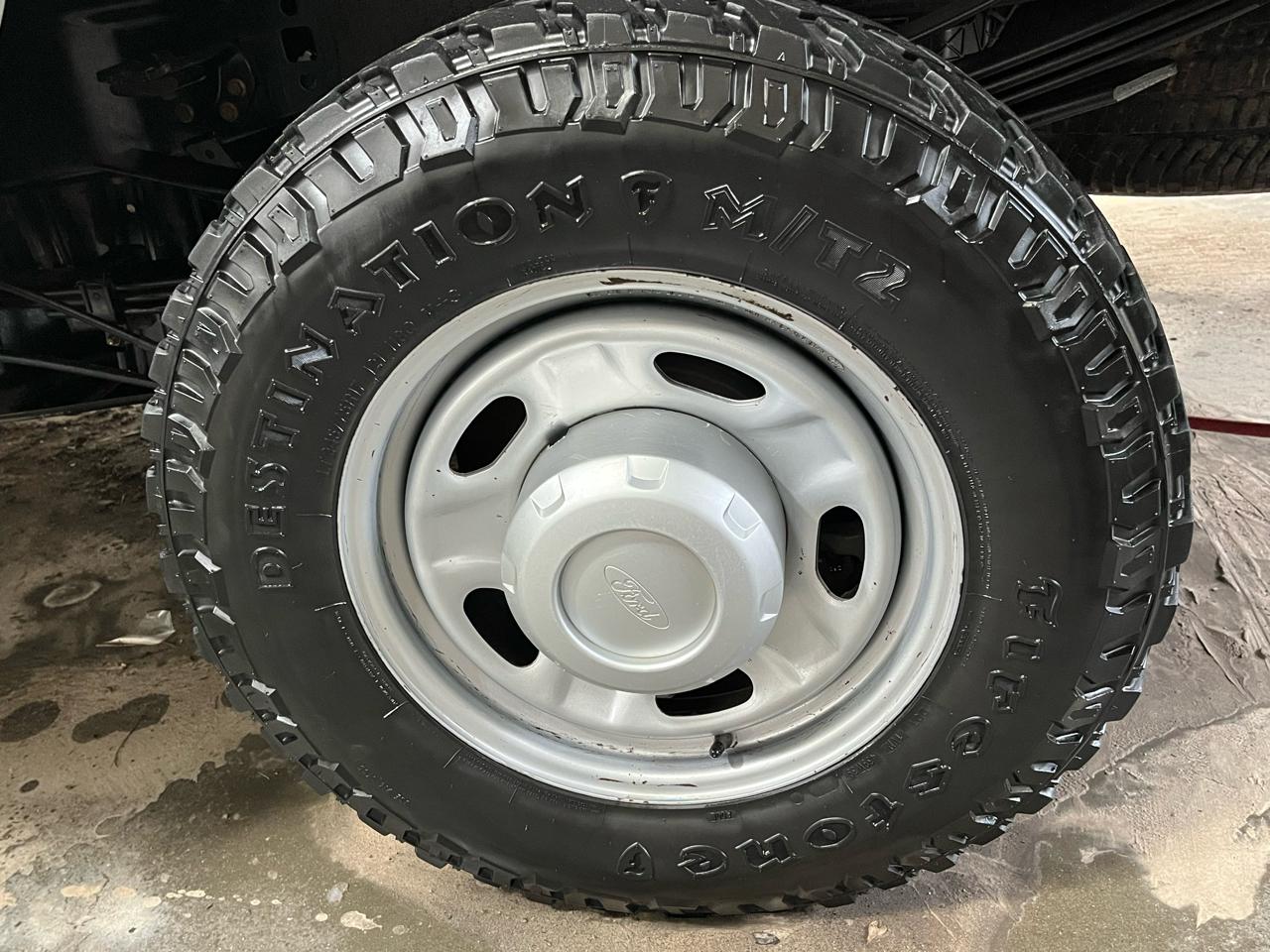 Ford Super Duty F-350 SRW XL 4WD Crew Cab 6.75' Box 2018