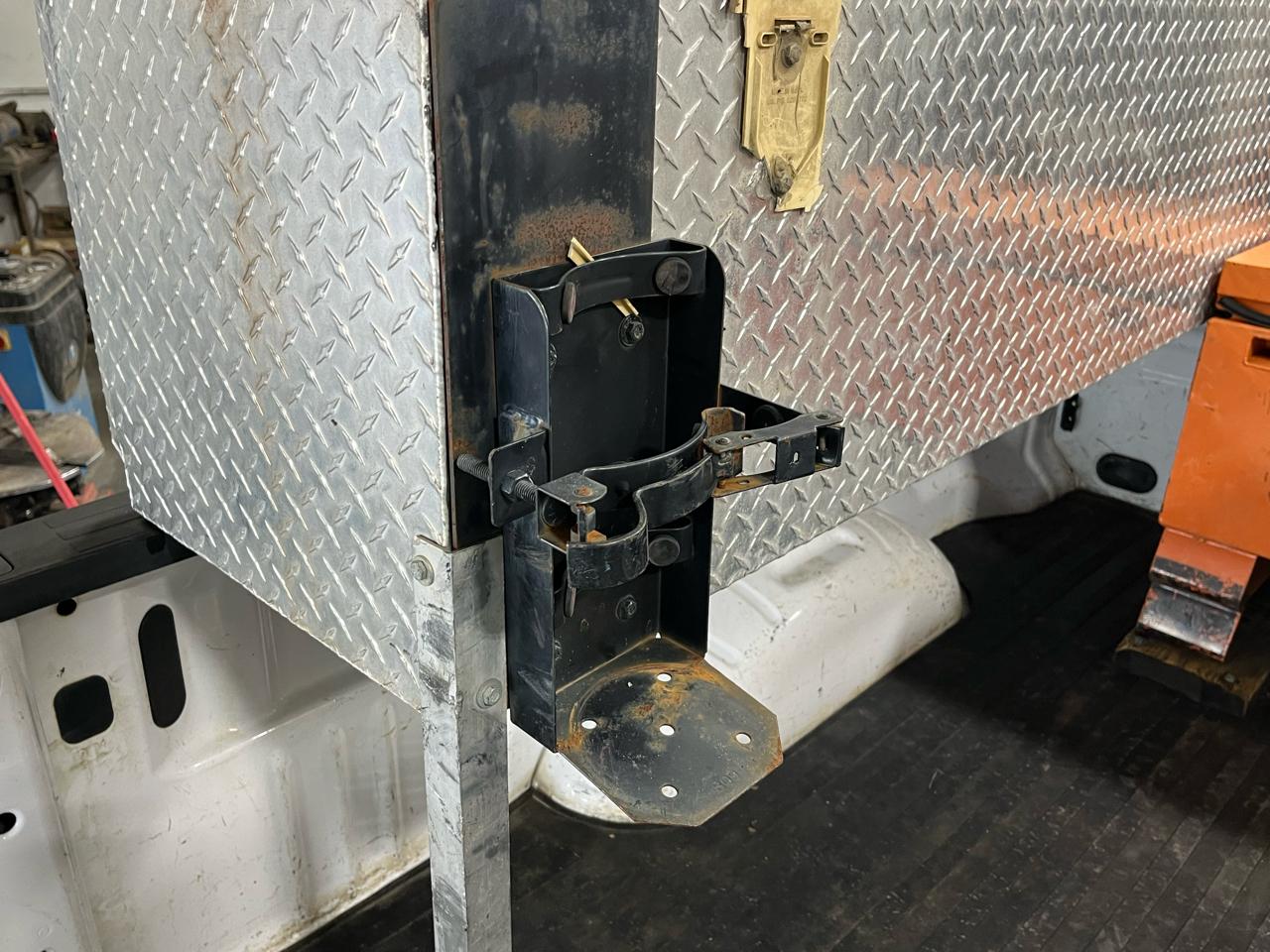 Ford Super Duty F-350 SRW XL 4WD Crew Cab 6.75' Box 2018