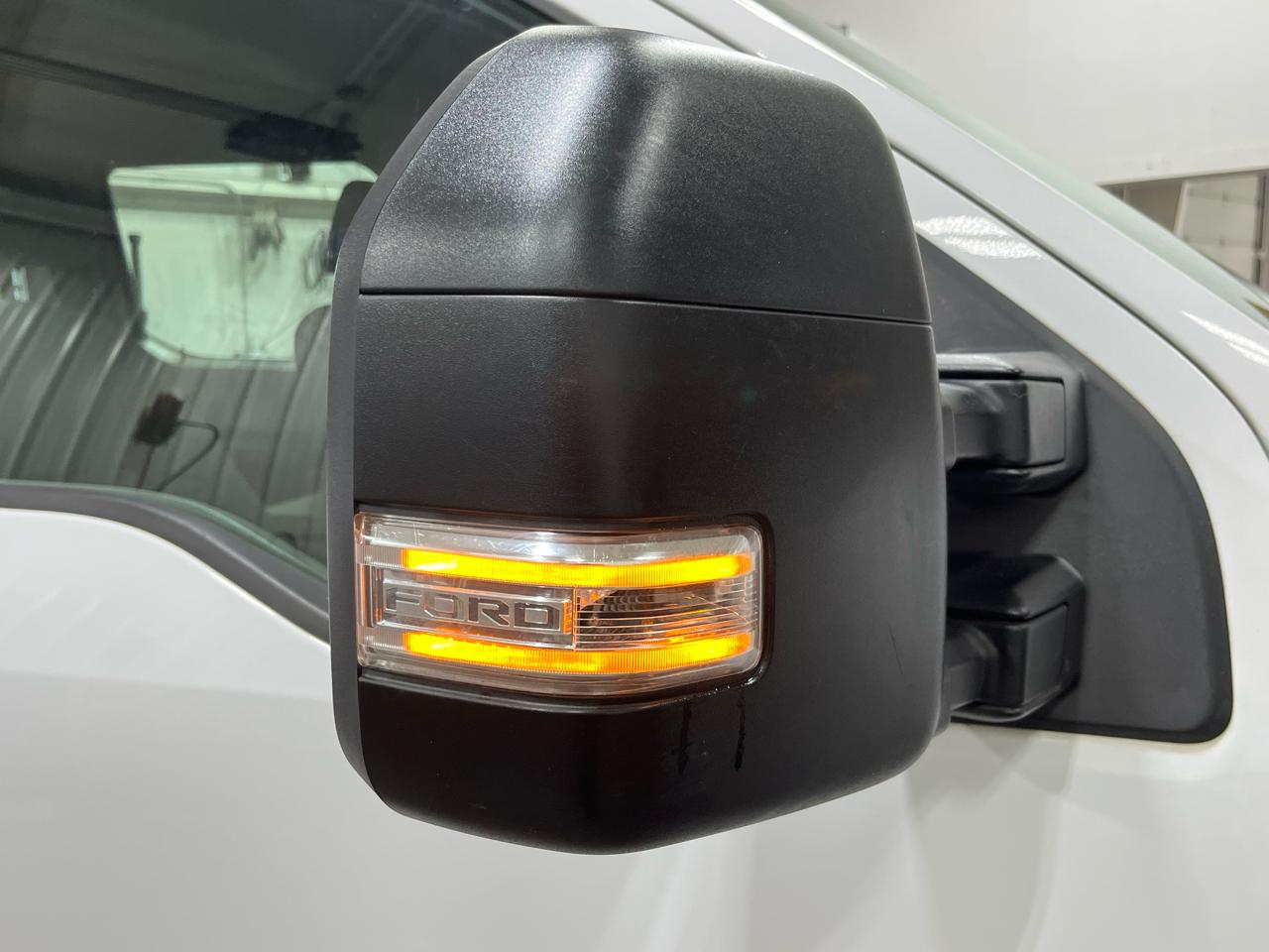 Ford Super Duty F-350 SRW XL 4WD Crew Cab 6.75' Box 2018