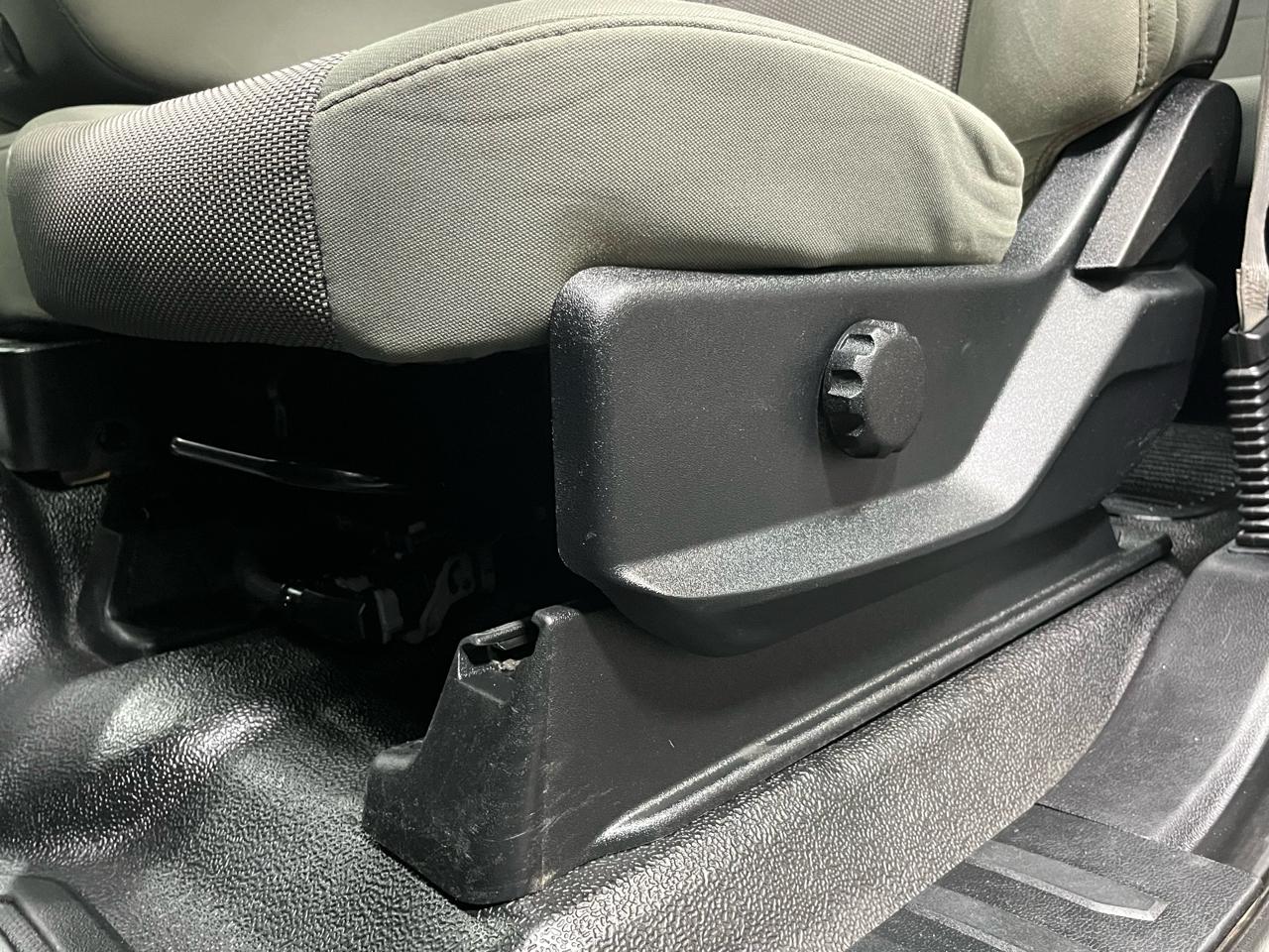 Ford Super Duty F-350 SRW XL 4WD Crew Cab 6.75' Box 2018