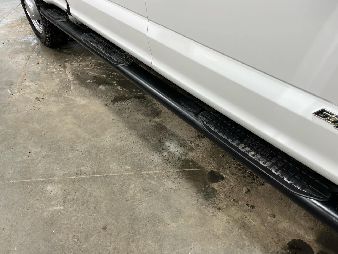 Ford Super Duty F-350 SRW XL 4WD Crew Cab 6.75' Box 2018