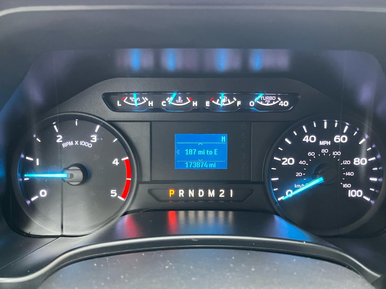 Ford Super Duty F-350 SRW XL 4WD Crew Cab 6.75' Box 2018