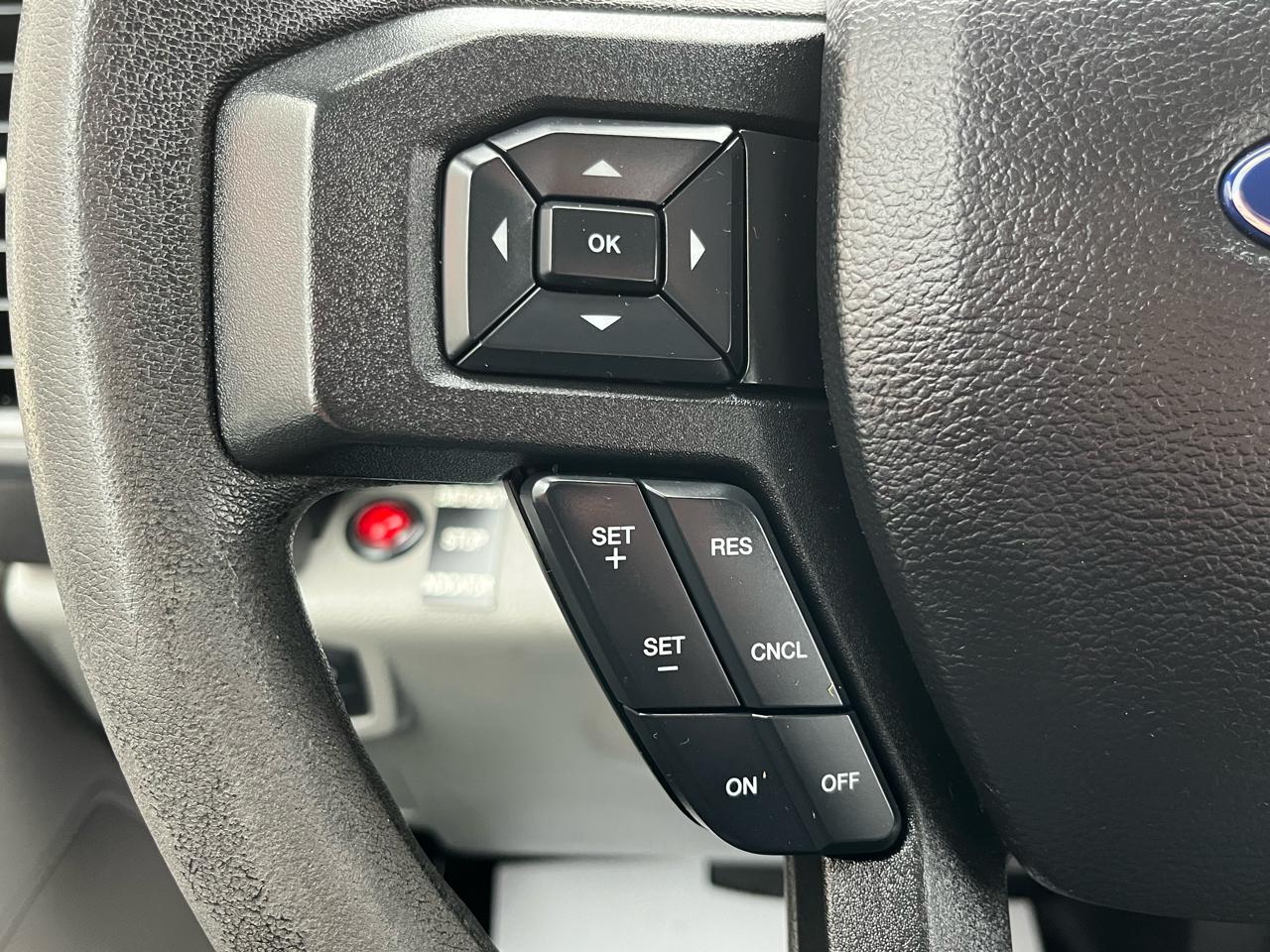 Ford Super Duty F-350 SRW XL 4WD Crew Cab 6.75' Box 2018