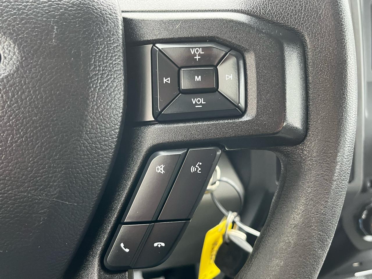 Ford Super Duty F-350 SRW XL 4WD Crew Cab 6.75' Box 2018