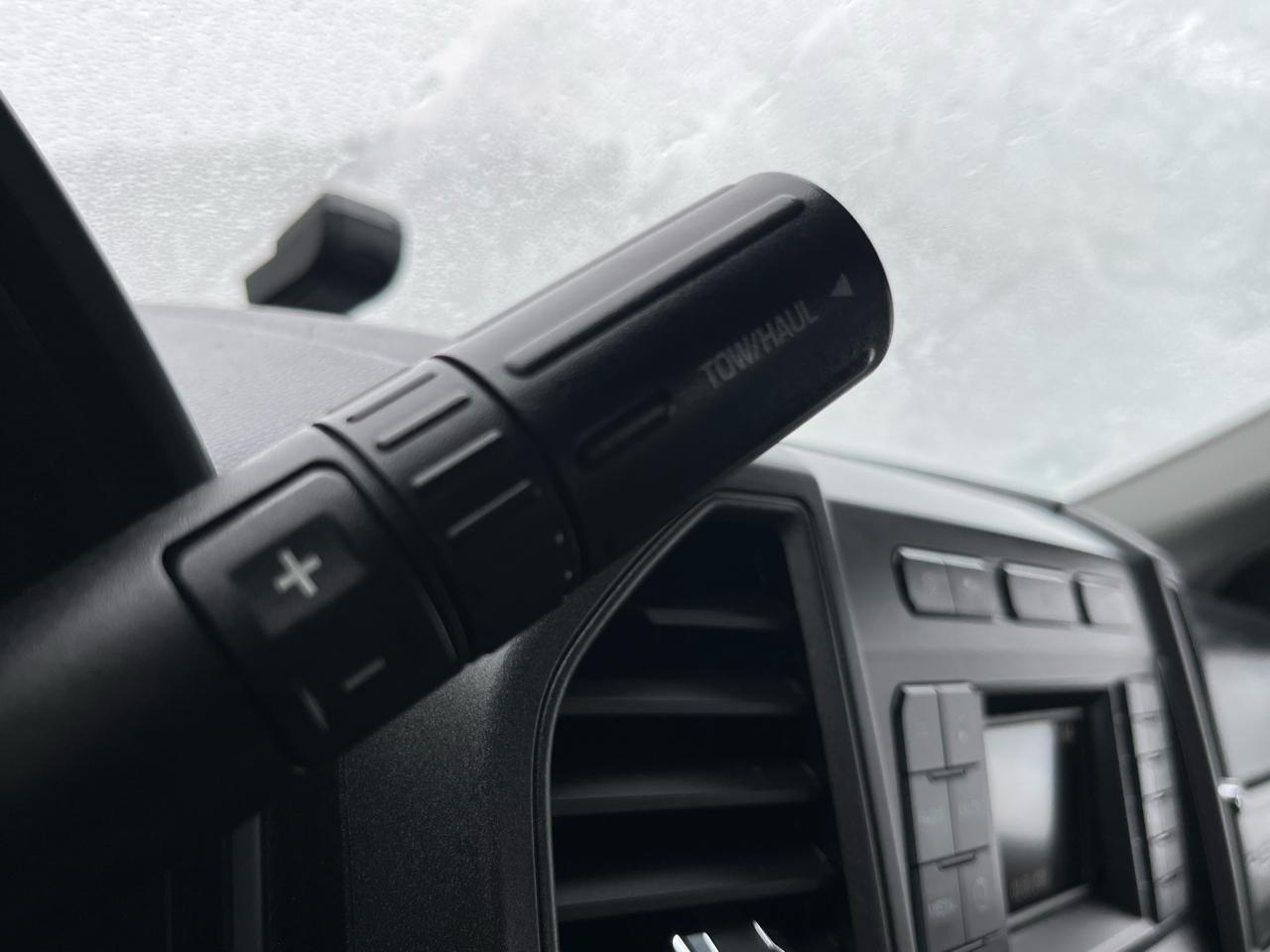 Ford Super Duty F-350 SRW XL 4WD Crew Cab 6.75' Box 2018