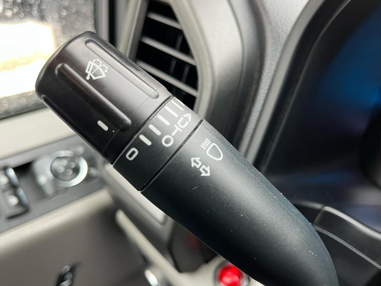 Ford Super Duty F-350 SRW XL 4WD Crew Cab 6.75' Box 2018