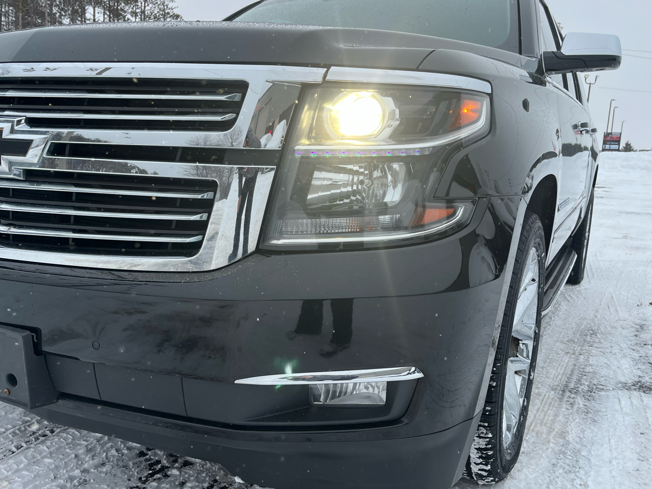 Chevrolet Suburban 4WD 4dr 1500 Premier 2019