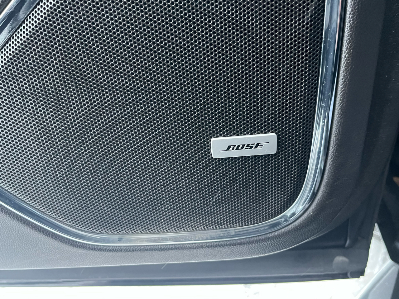 Chevrolet Suburban 4WD 4dr 1500 Premier 2019