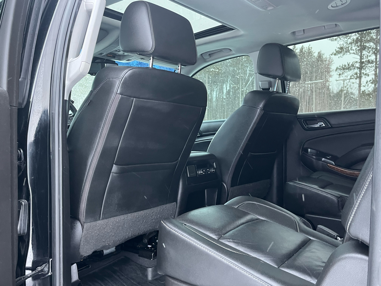 Chevrolet Suburban 4WD 4dr 1500 Premier 2019
