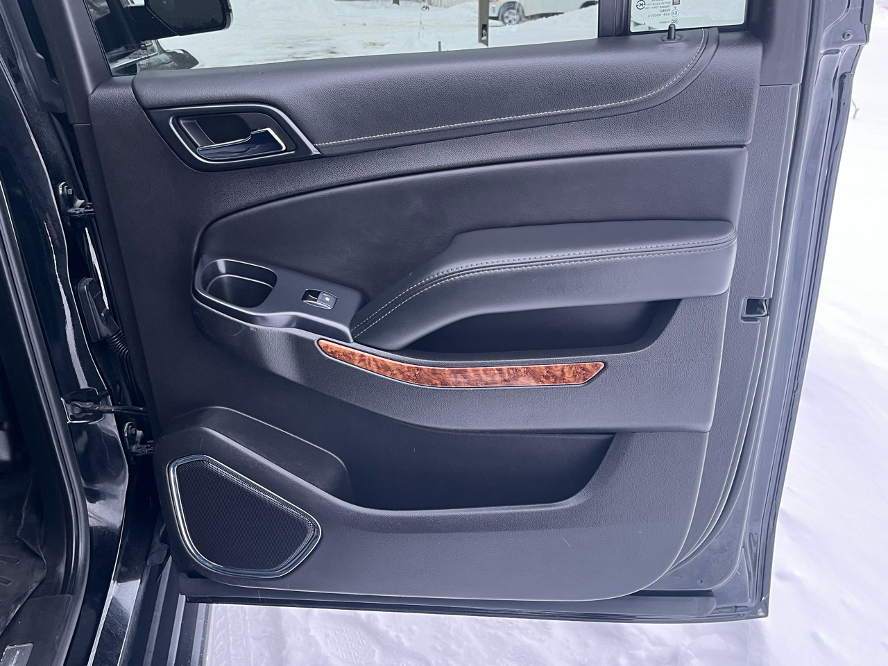 Chevrolet Suburban 4WD 4dr 1500 Premier 2019