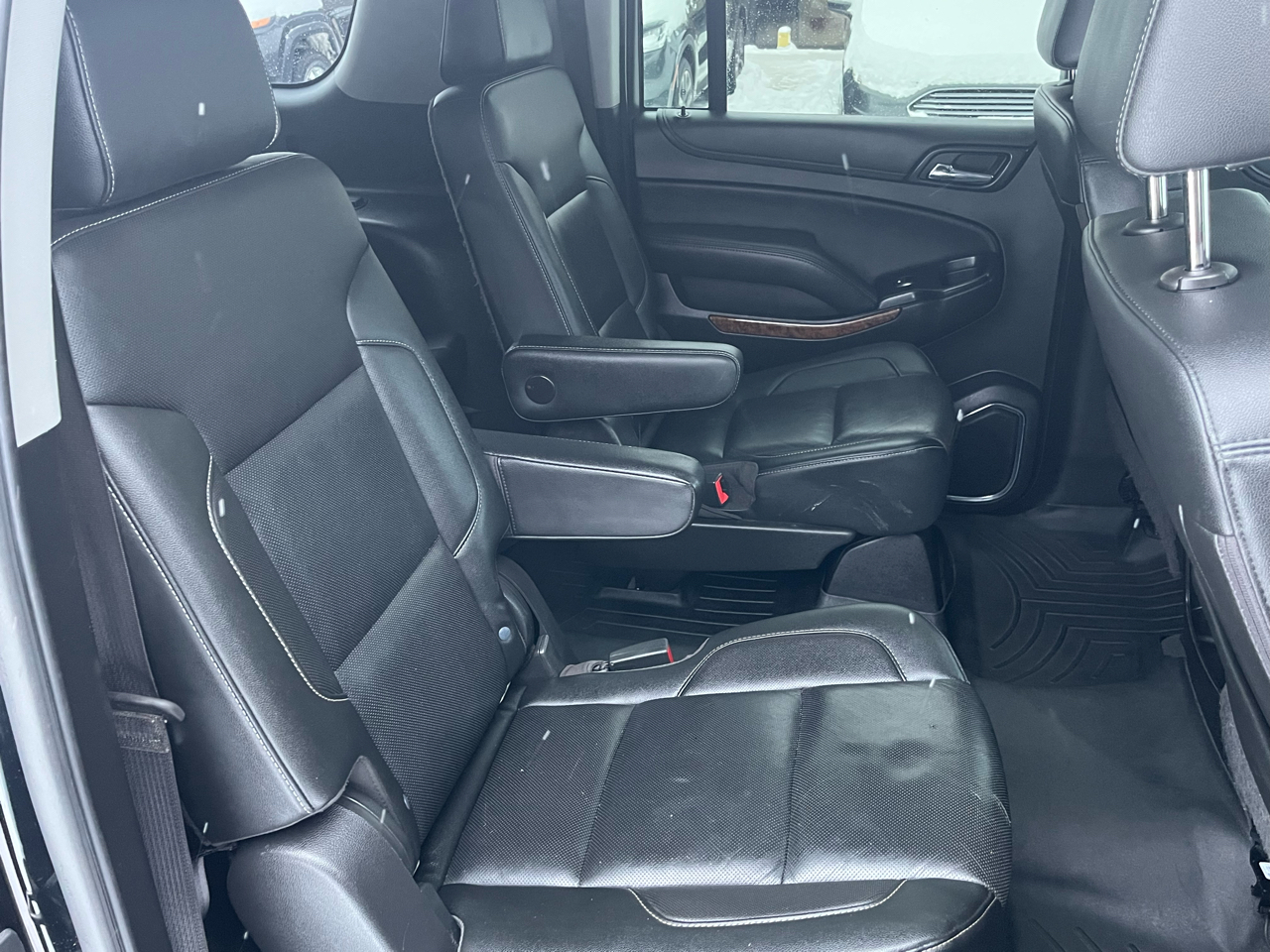 Chevrolet Suburban 4WD 4dr 1500 Premier 2019