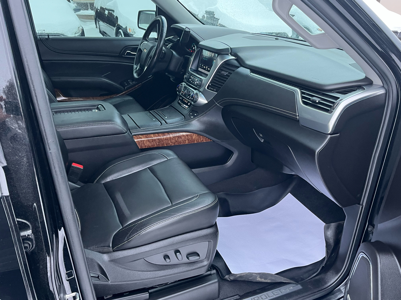 Chevrolet Suburban 4WD 4dr 1500 Premier 2019