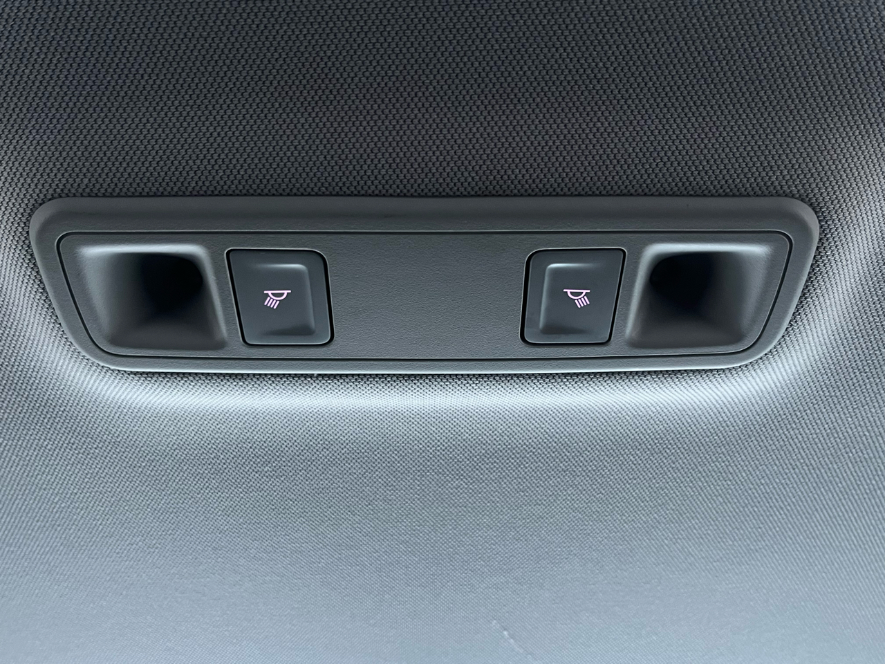 Chevrolet Suburban 4WD 4dr 1500 Premier 2019