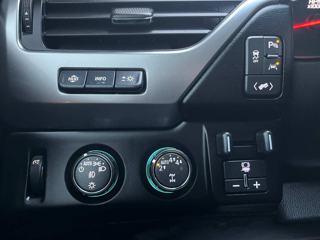 Chevrolet Suburban 4WD 4dr 1500 Premier 2019