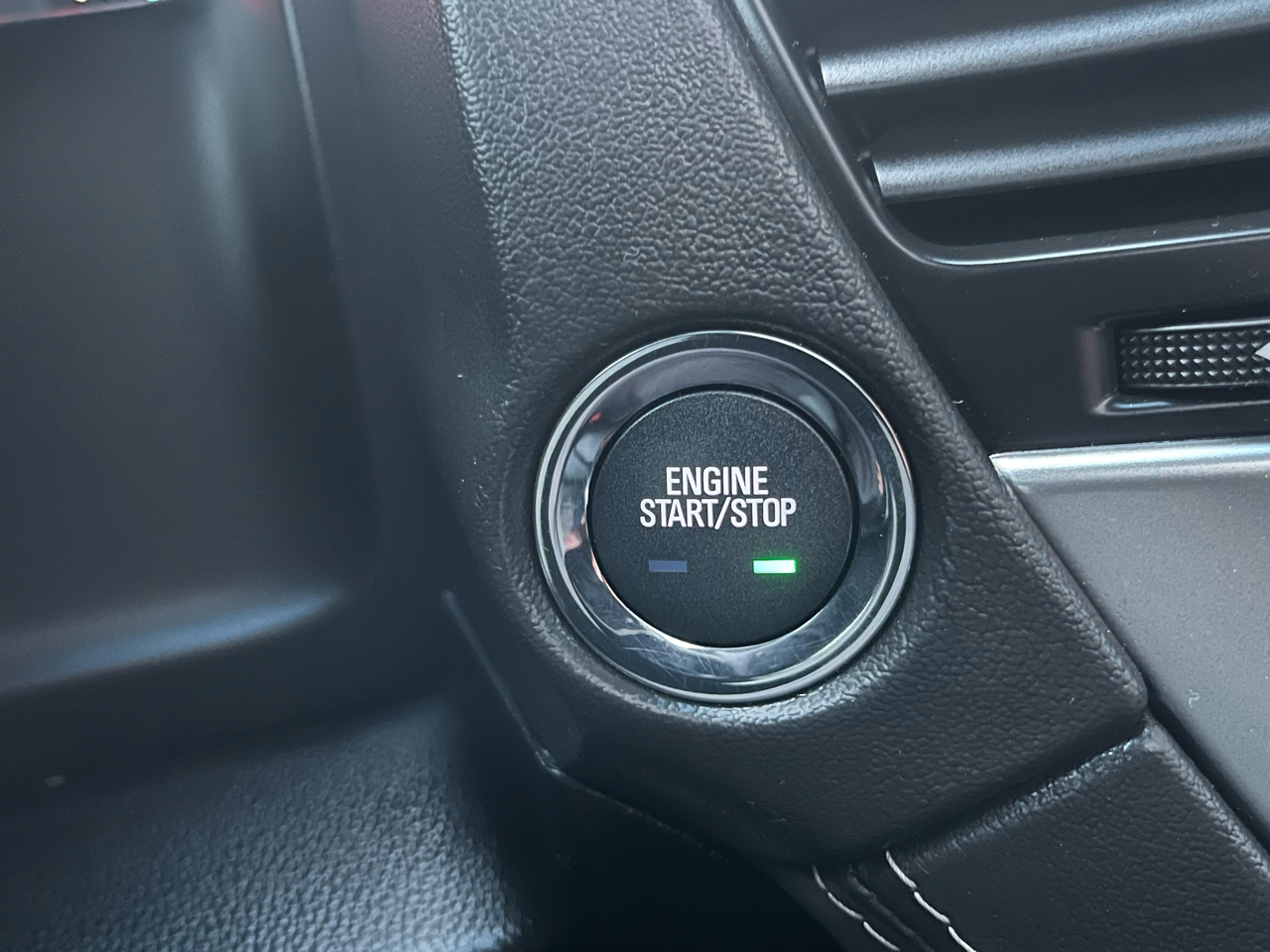 Chevrolet Suburban 4WD 4dr 1500 Premier 2019