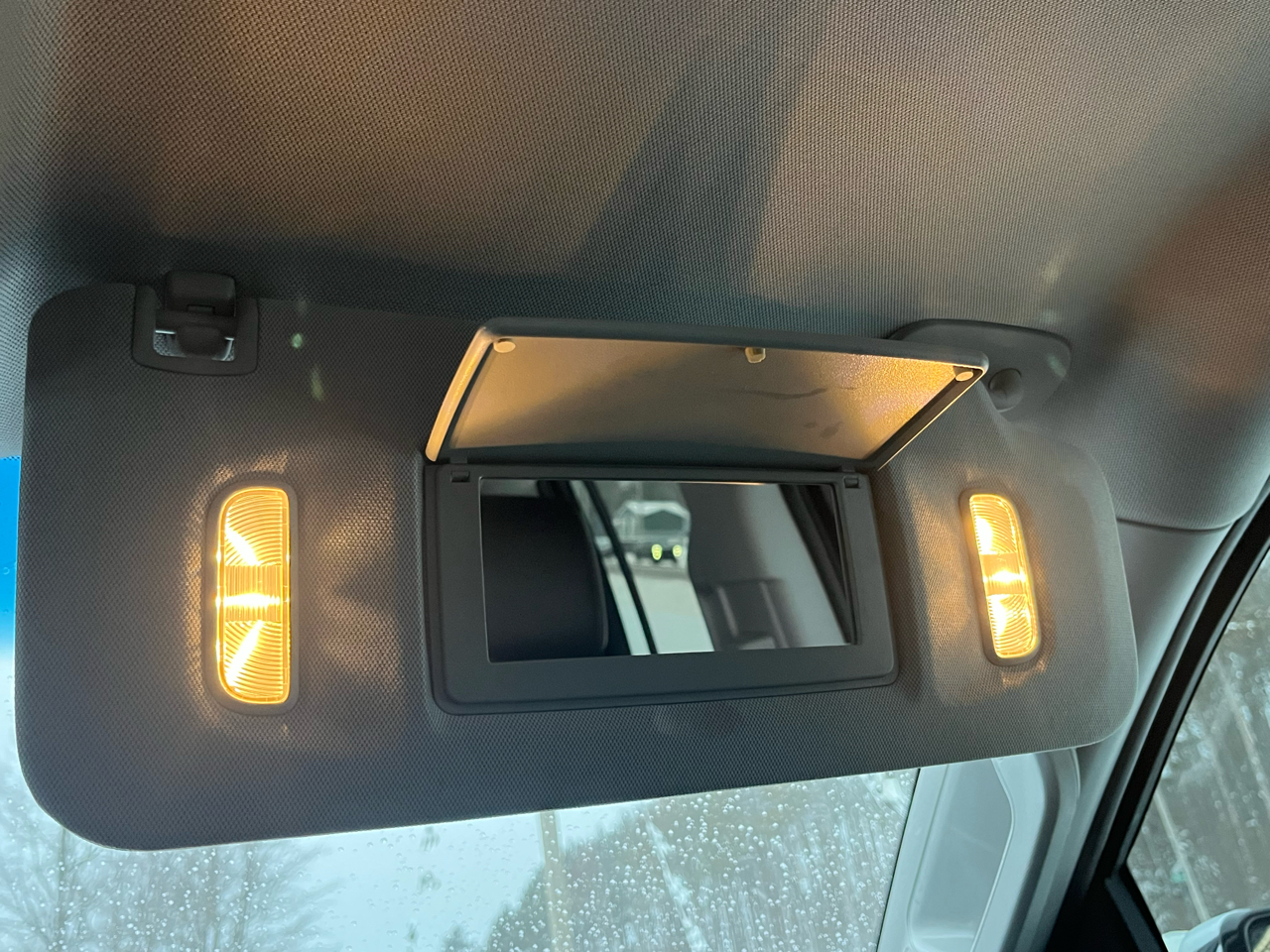 Chevrolet Suburban 4WD 4dr 1500 Premier 2019