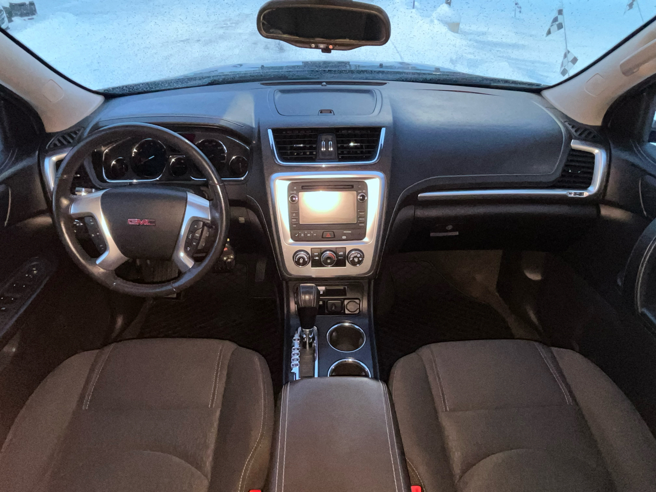 GMC Acadia AWD 4dr SLE w/SLE-1 2015