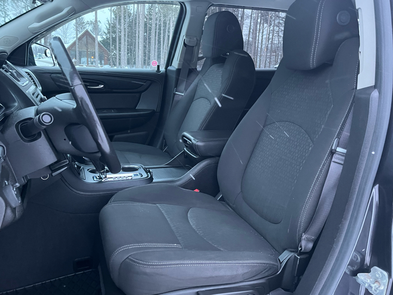 GMC Acadia AWD 4dr SLE w/SLE-1 2015