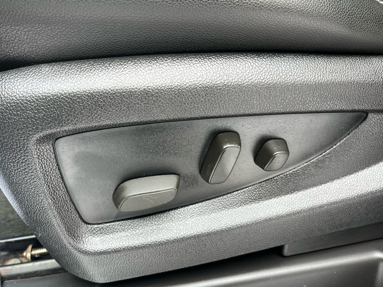 Chevrolet Tahoe 4WD 4dr LTZ 2015