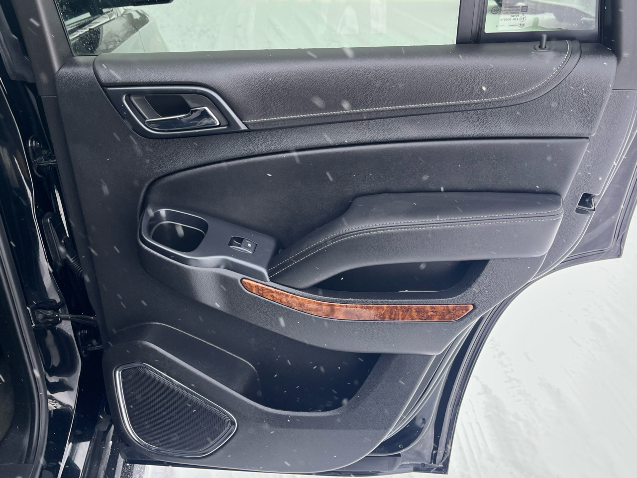 Chevrolet Tahoe 4WD 4dr LTZ 2015