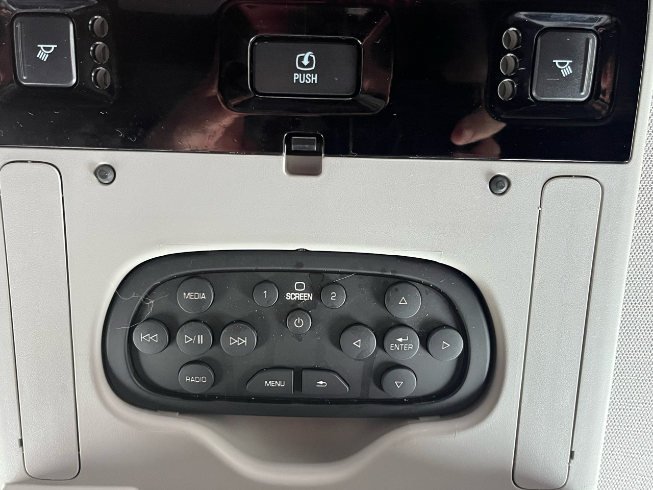 Chevrolet Tahoe 4WD 4dr LTZ 2015