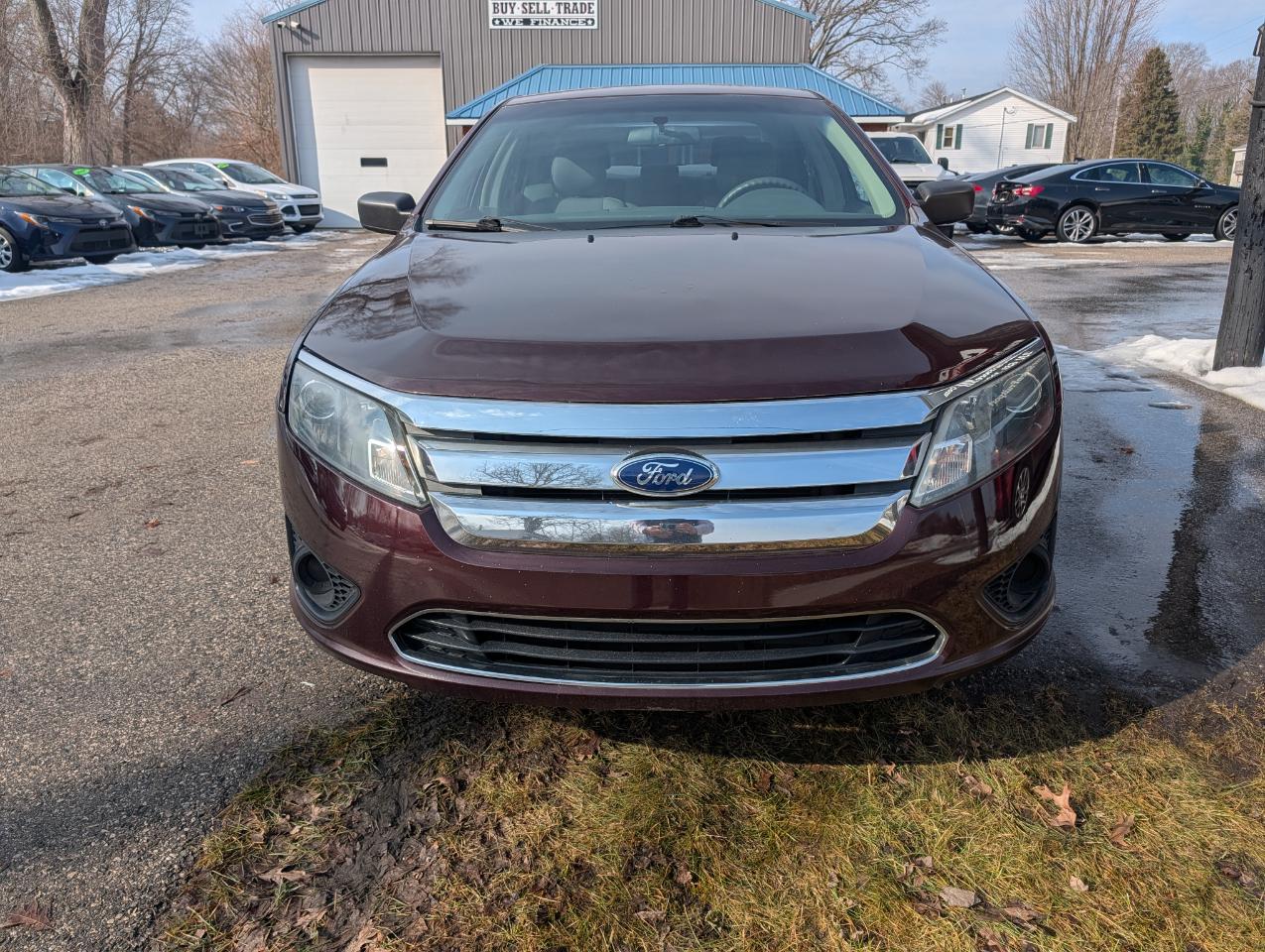 Ford Fusion 4dr Sdn S FWD 2012