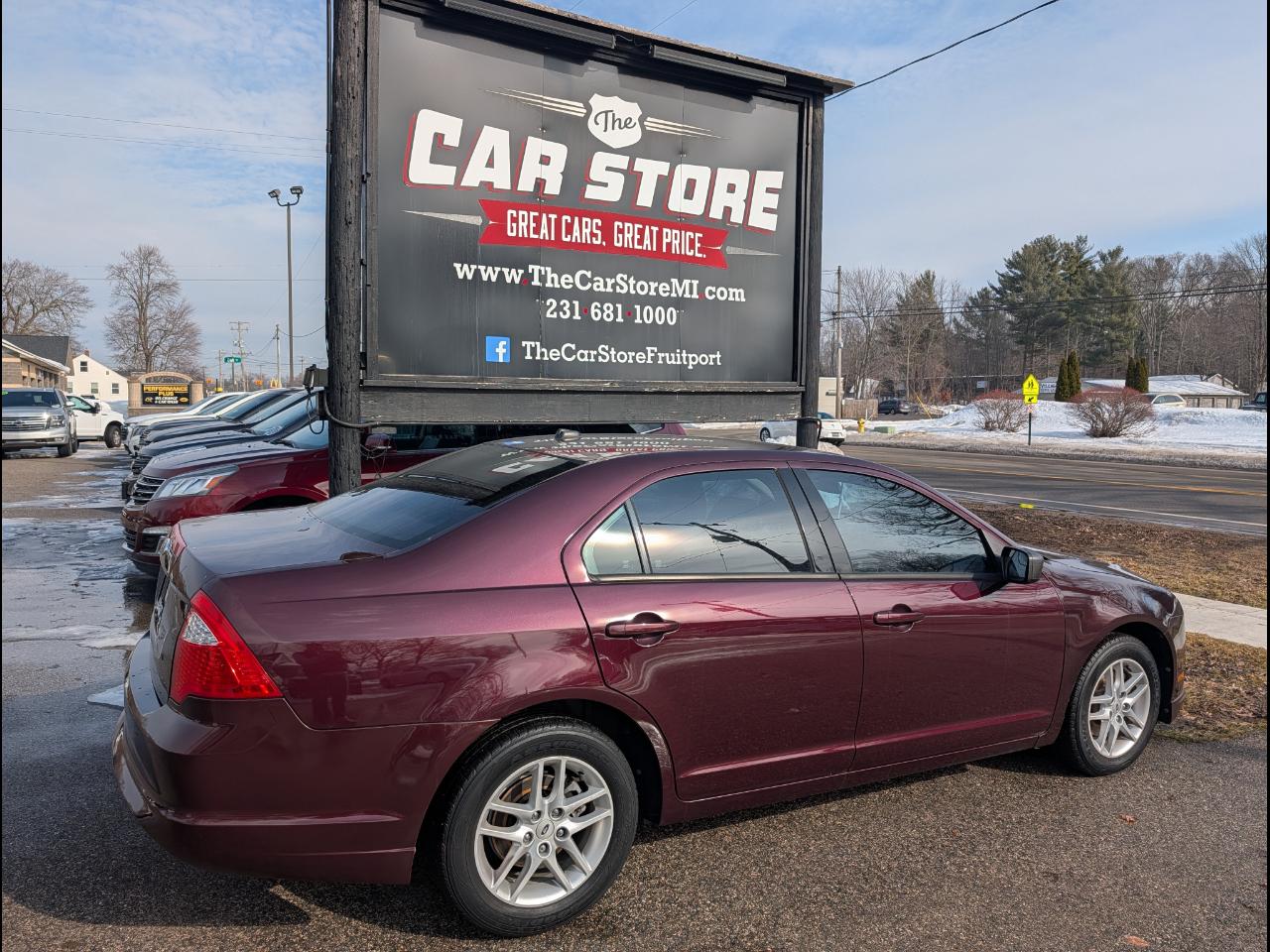 Ford Fusion 4dr Sdn S FWD 2012