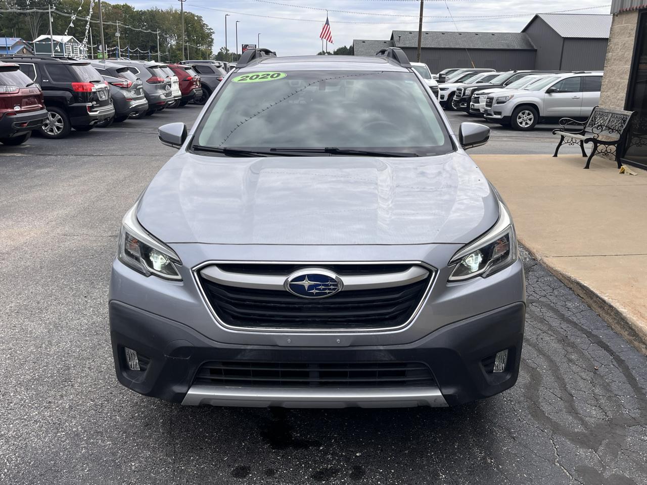 Subaru Outback Limited XT 4D Wagon 2020