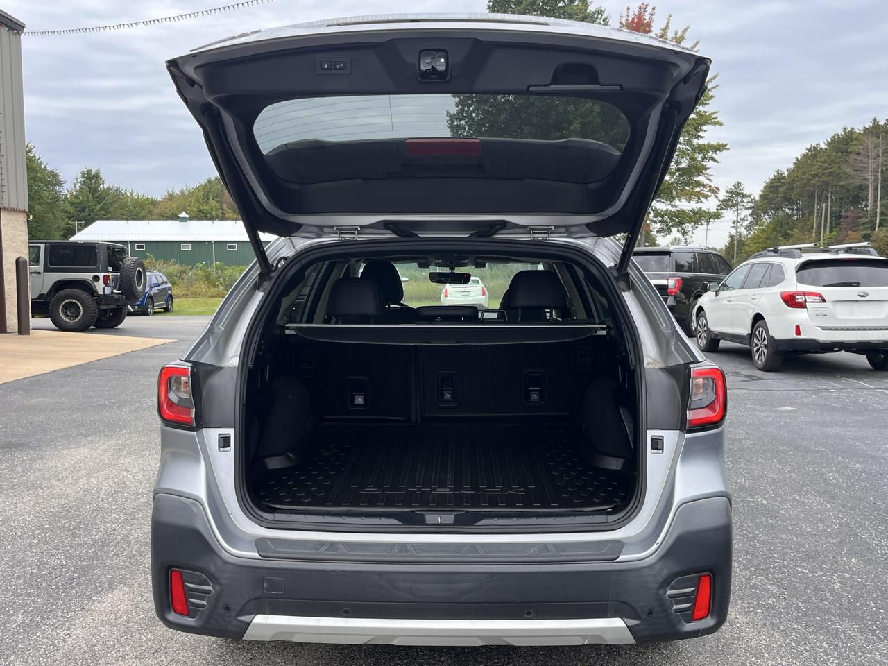 Subaru Outback Limited XT 4D Wagon 2020