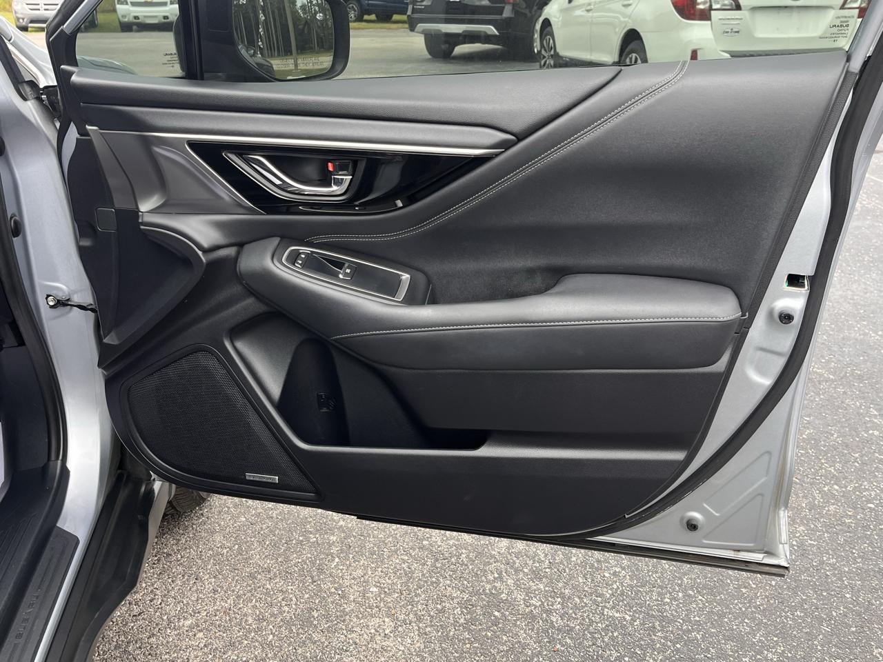 Subaru Outback Limited XT 4D Wagon 2020