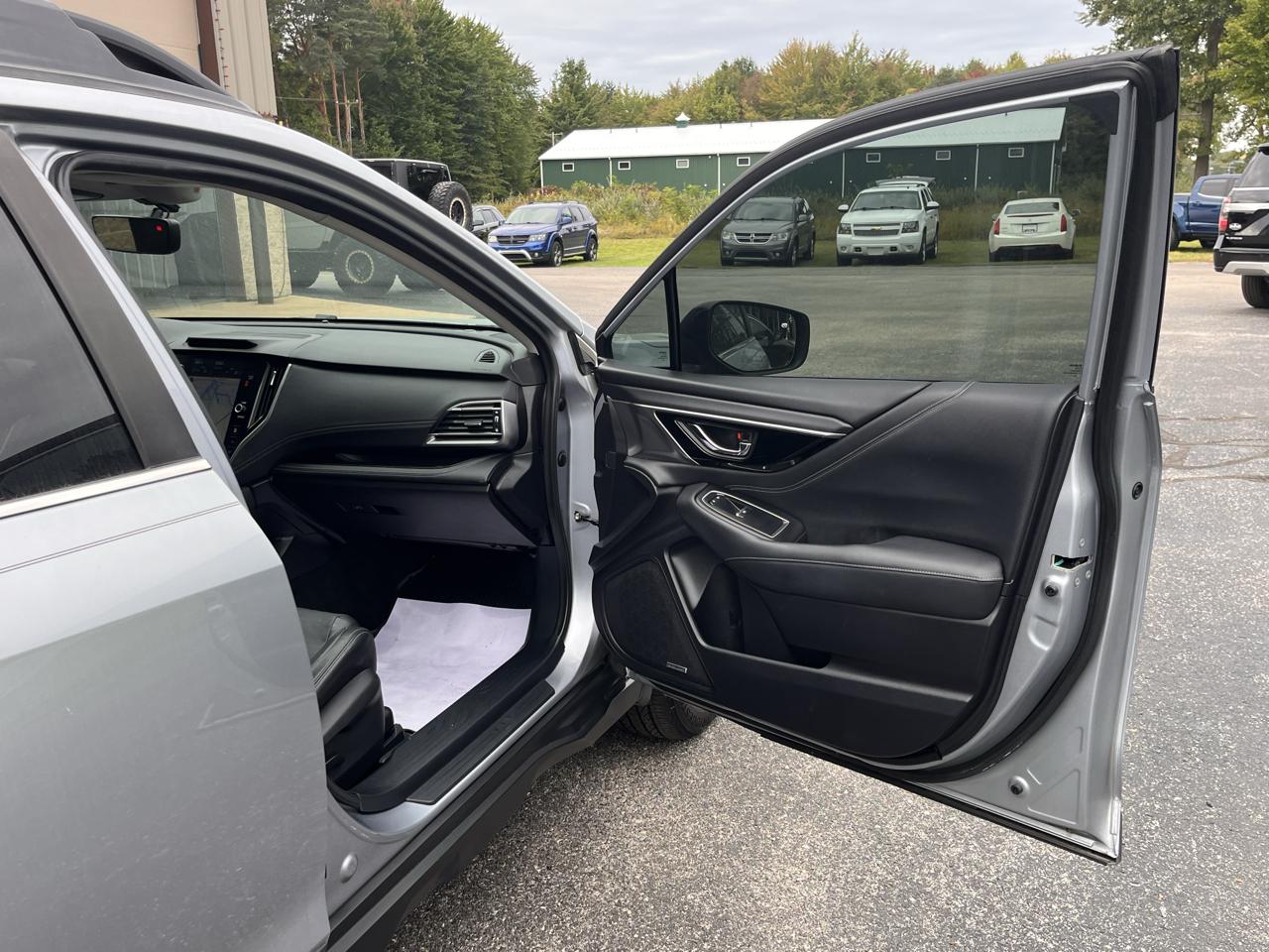 Subaru Outback Limited XT 4D Wagon 2020