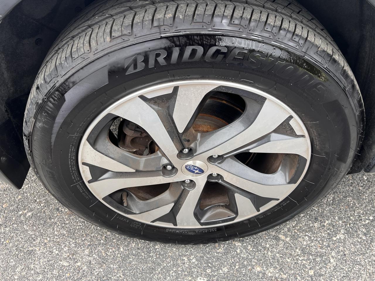 Subaru Outback Limited XT 4D Wagon 2020