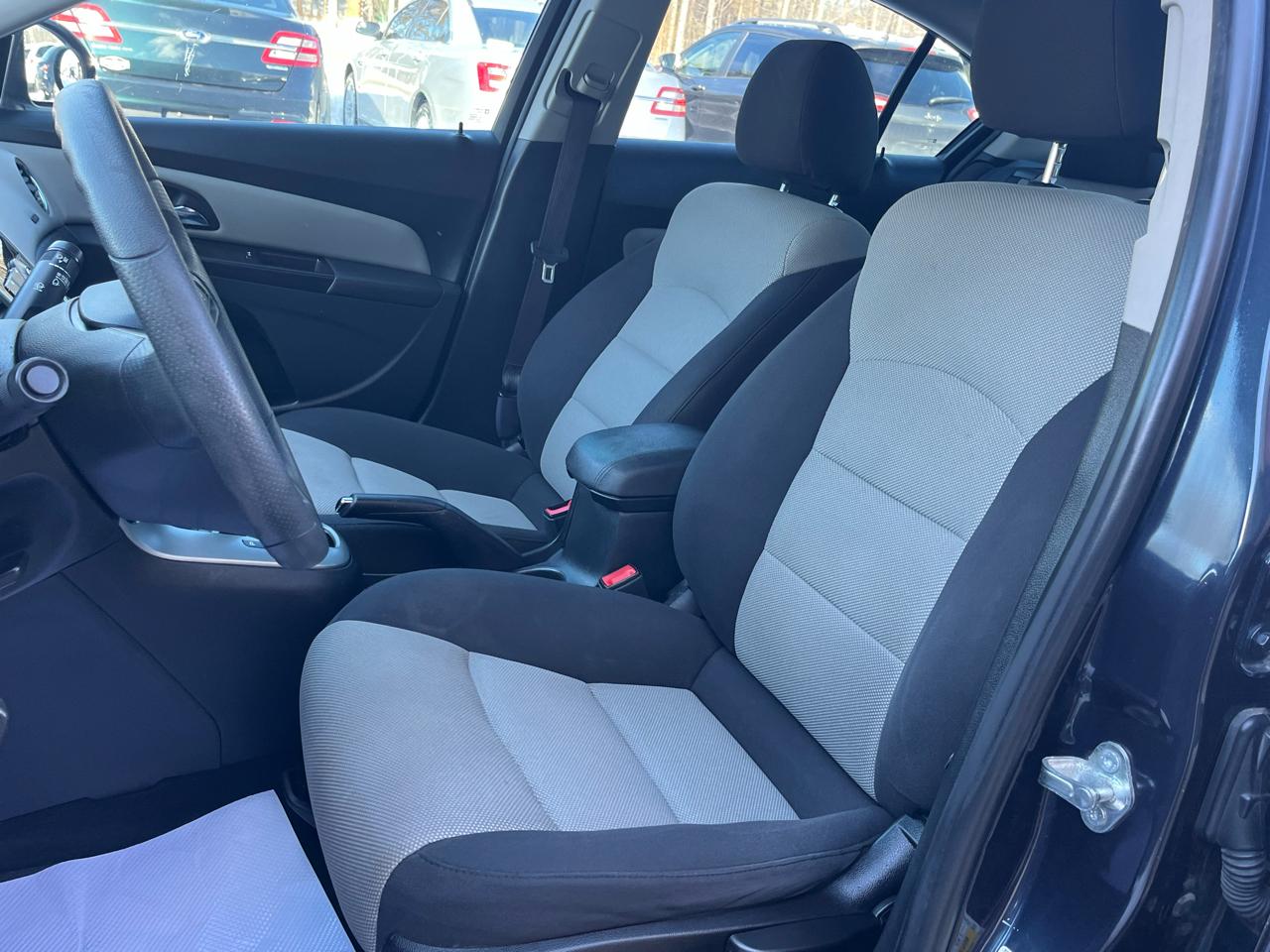 Chevrolet Cruze 4dr Sdn Auto LS 2015