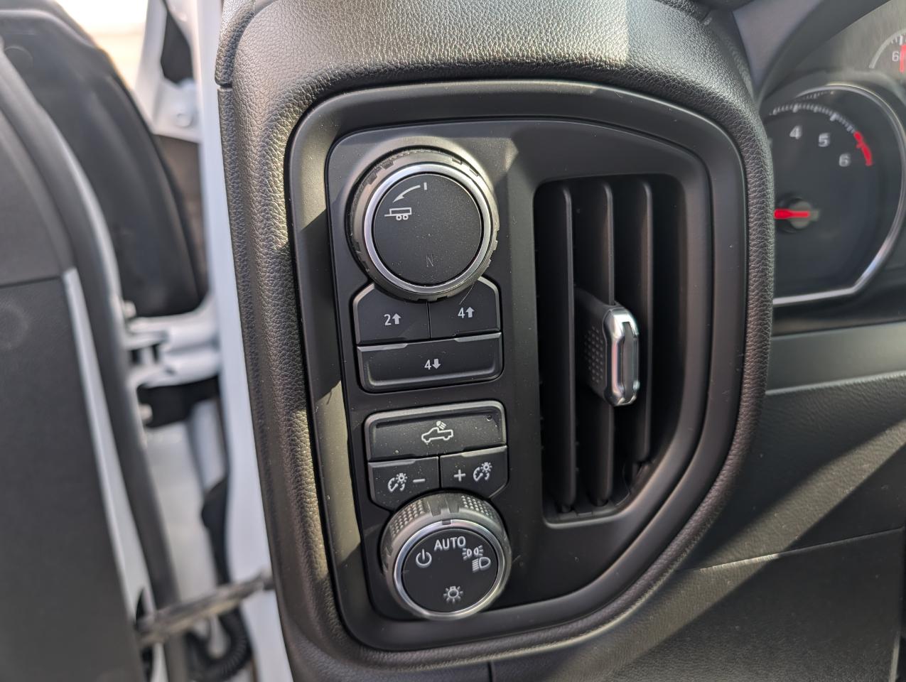 Chevrolet Silverado 2500HD 4WD Double Cab 149" Work Truck 2021