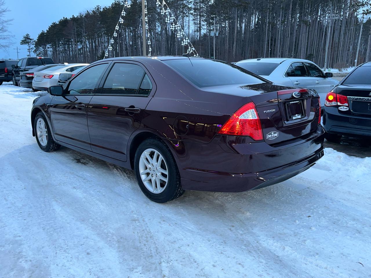 Ford Fusion 4dr Sdn S FWD 2012