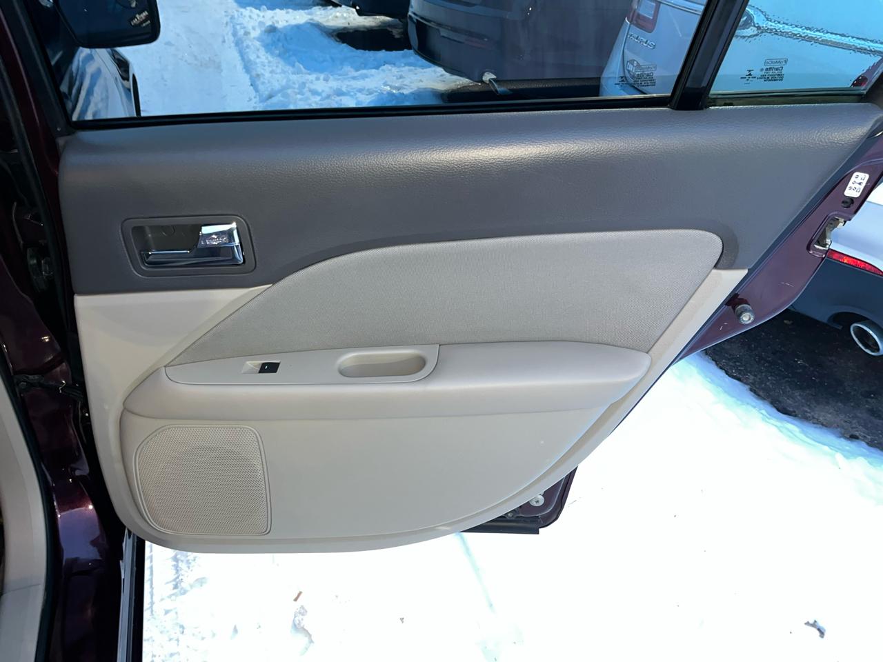 Ford Fusion 4dr Sdn S FWD 2012