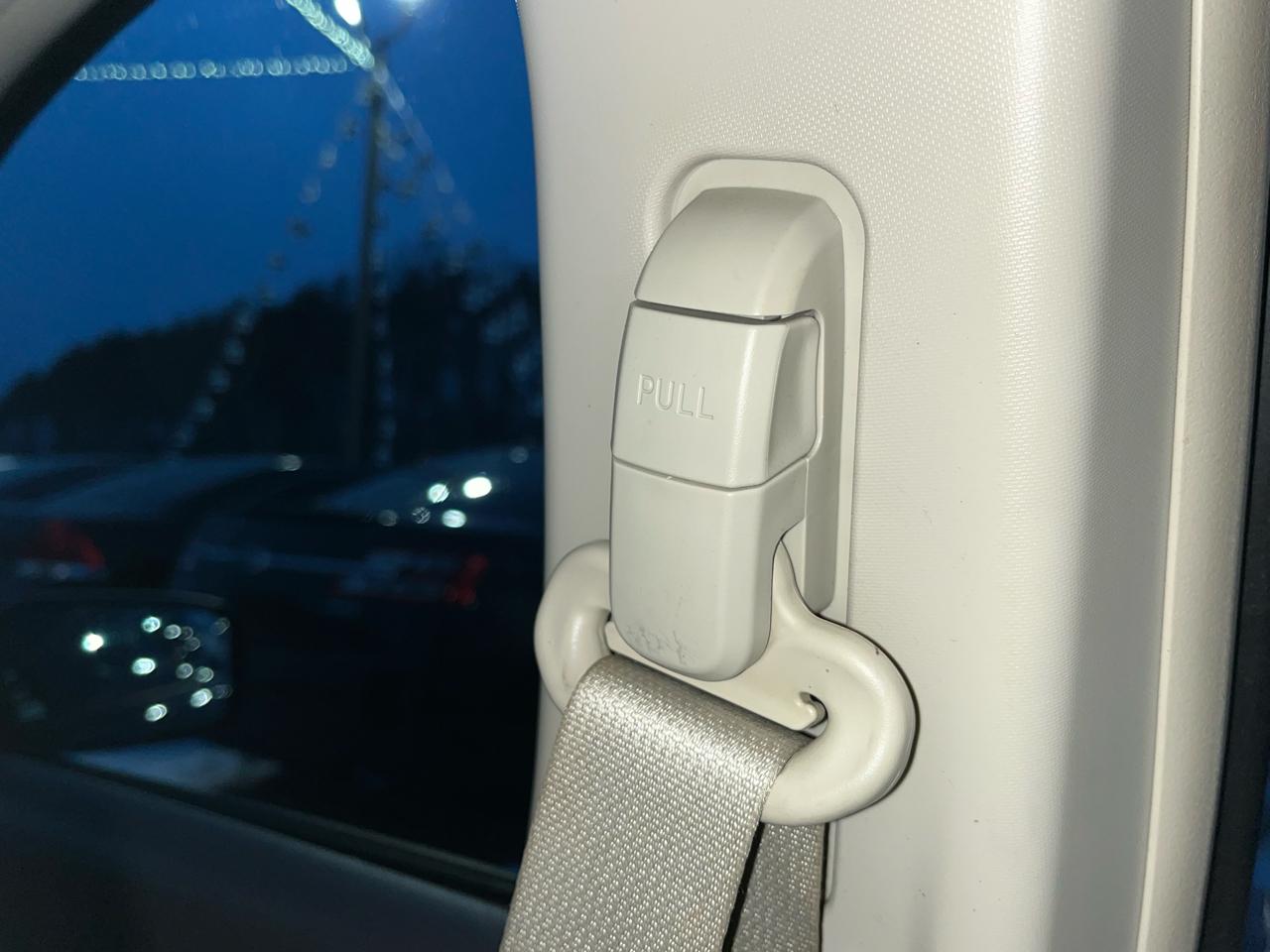 Ford Fusion 4dr Sdn S FWD 2012