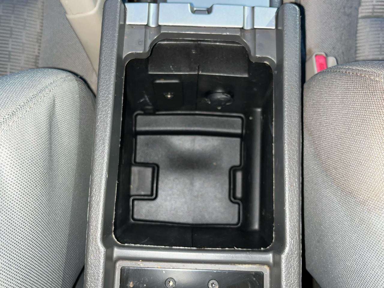 Ford Fusion 4dr Sdn S FWD 2012