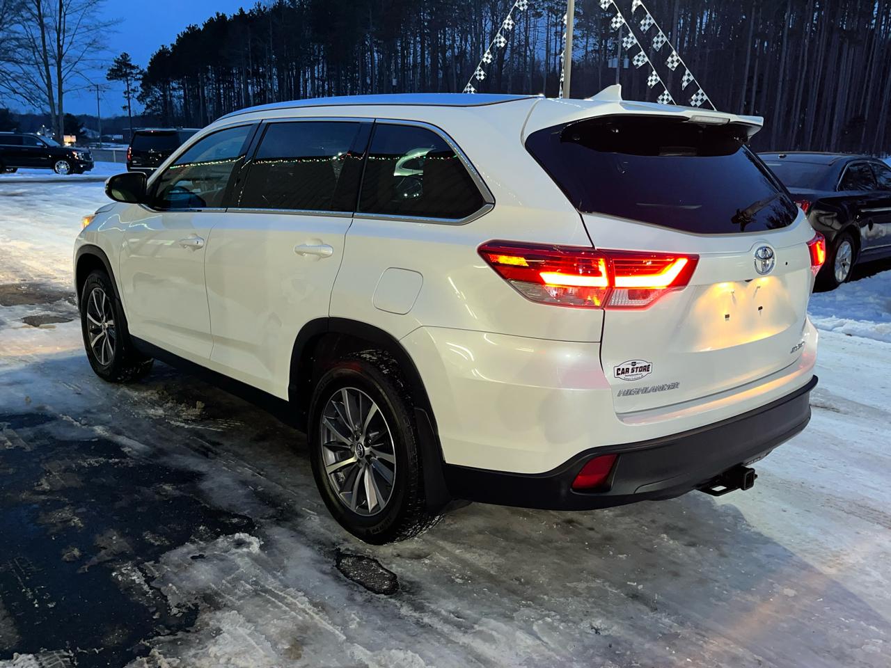 Toyota Highlander  2019