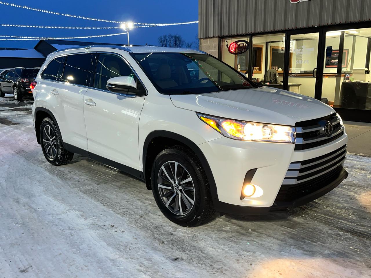 Toyota Highlander  2019