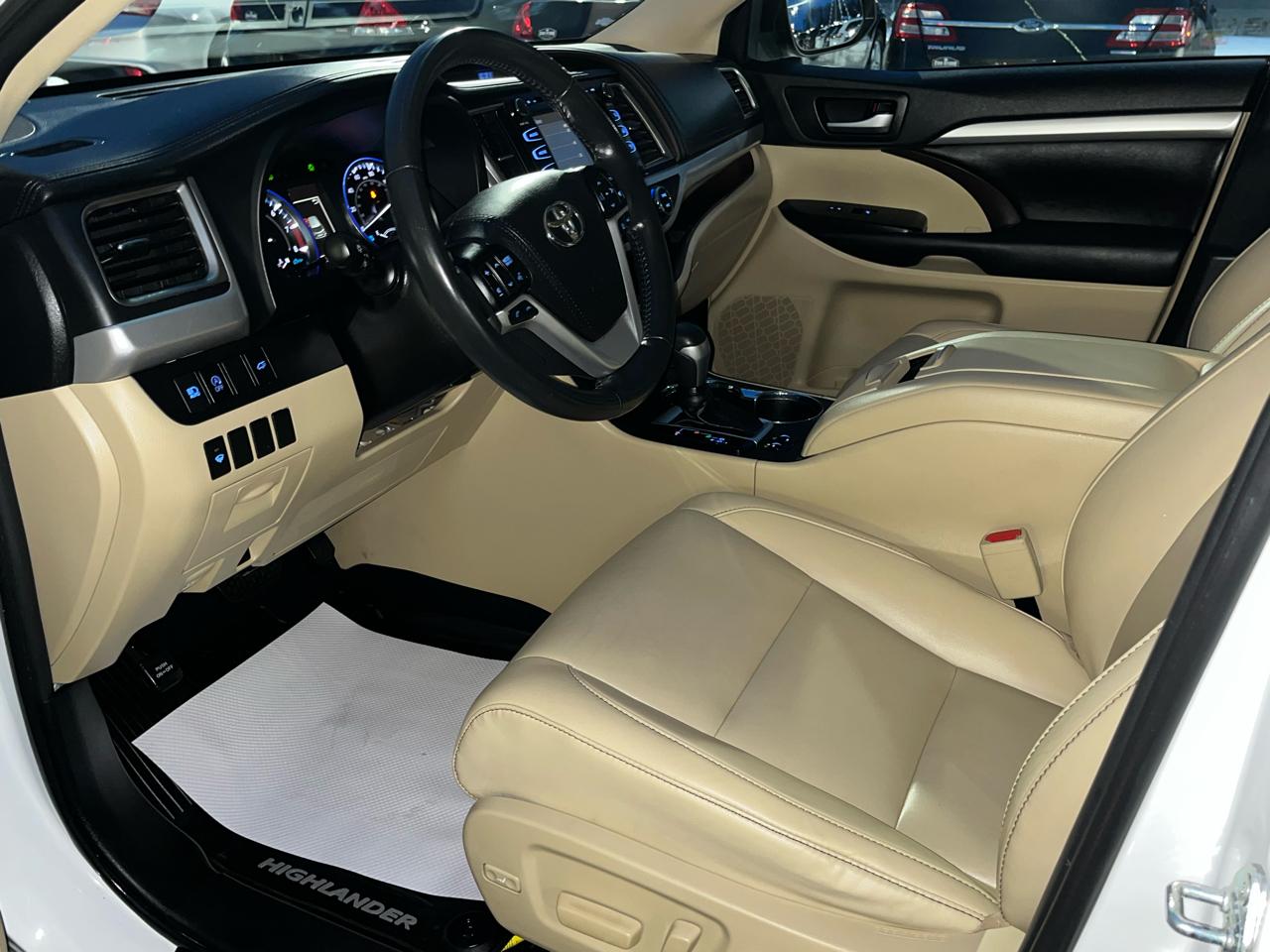 Toyota Highlander  2019