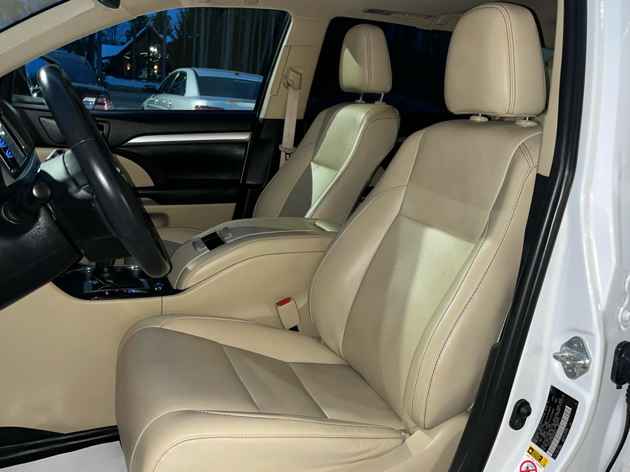 Toyota Highlander  2019