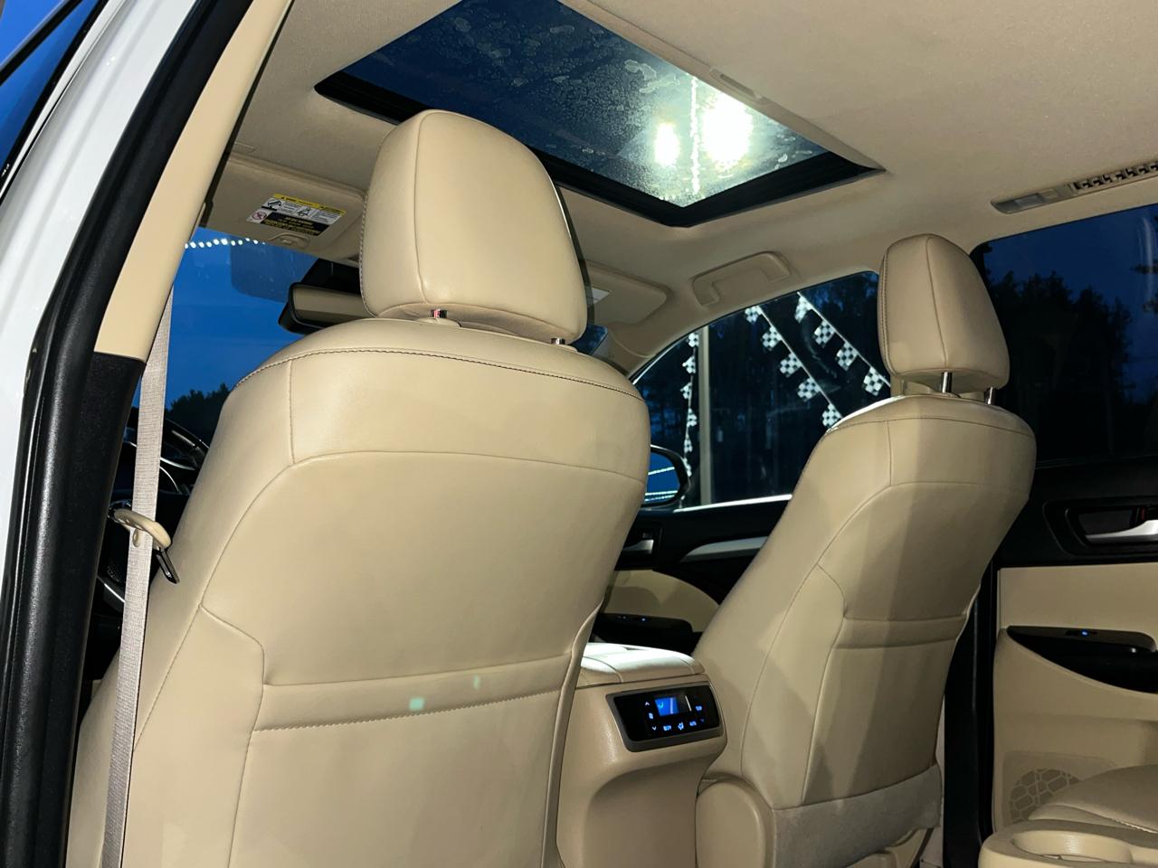 Toyota Highlander  2019