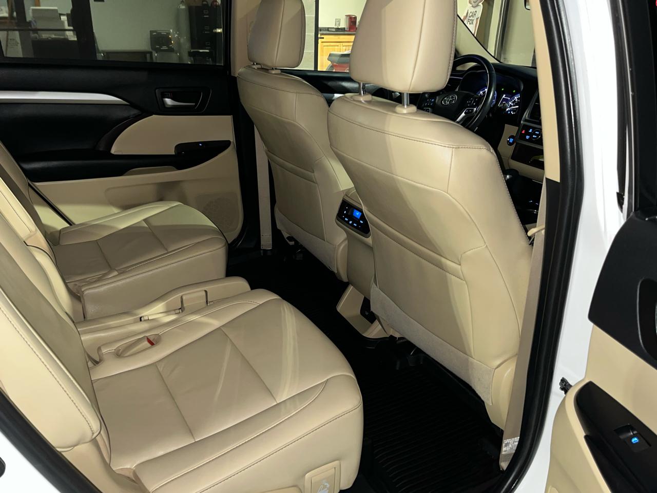 Toyota Highlander  2019