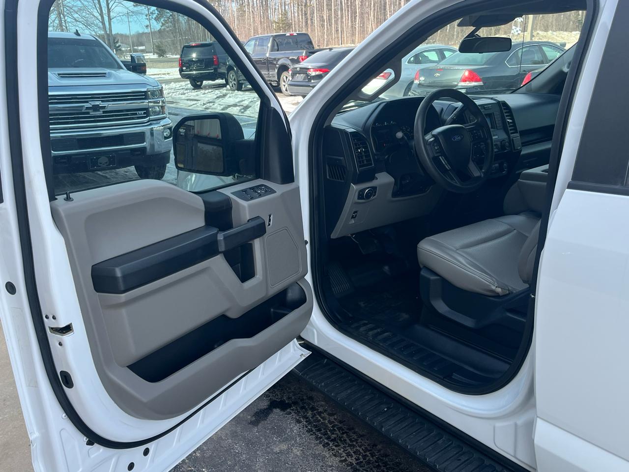Ford F-150 XL 4WD SuperCrew 5.5' Box 2019