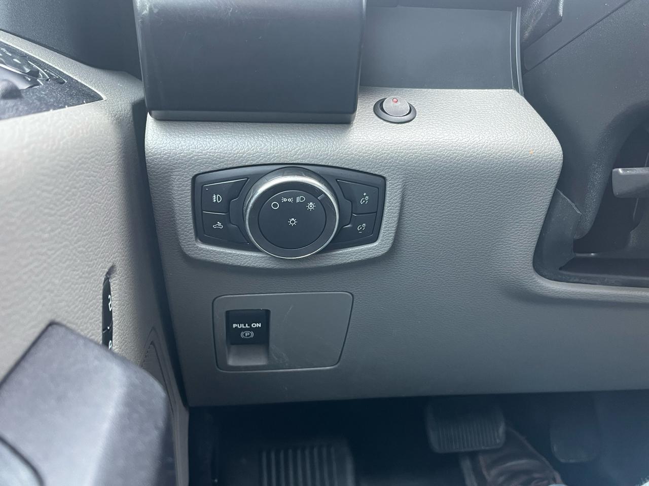 Ford F-150 XL 4WD SuperCrew 5.5' Box 2019