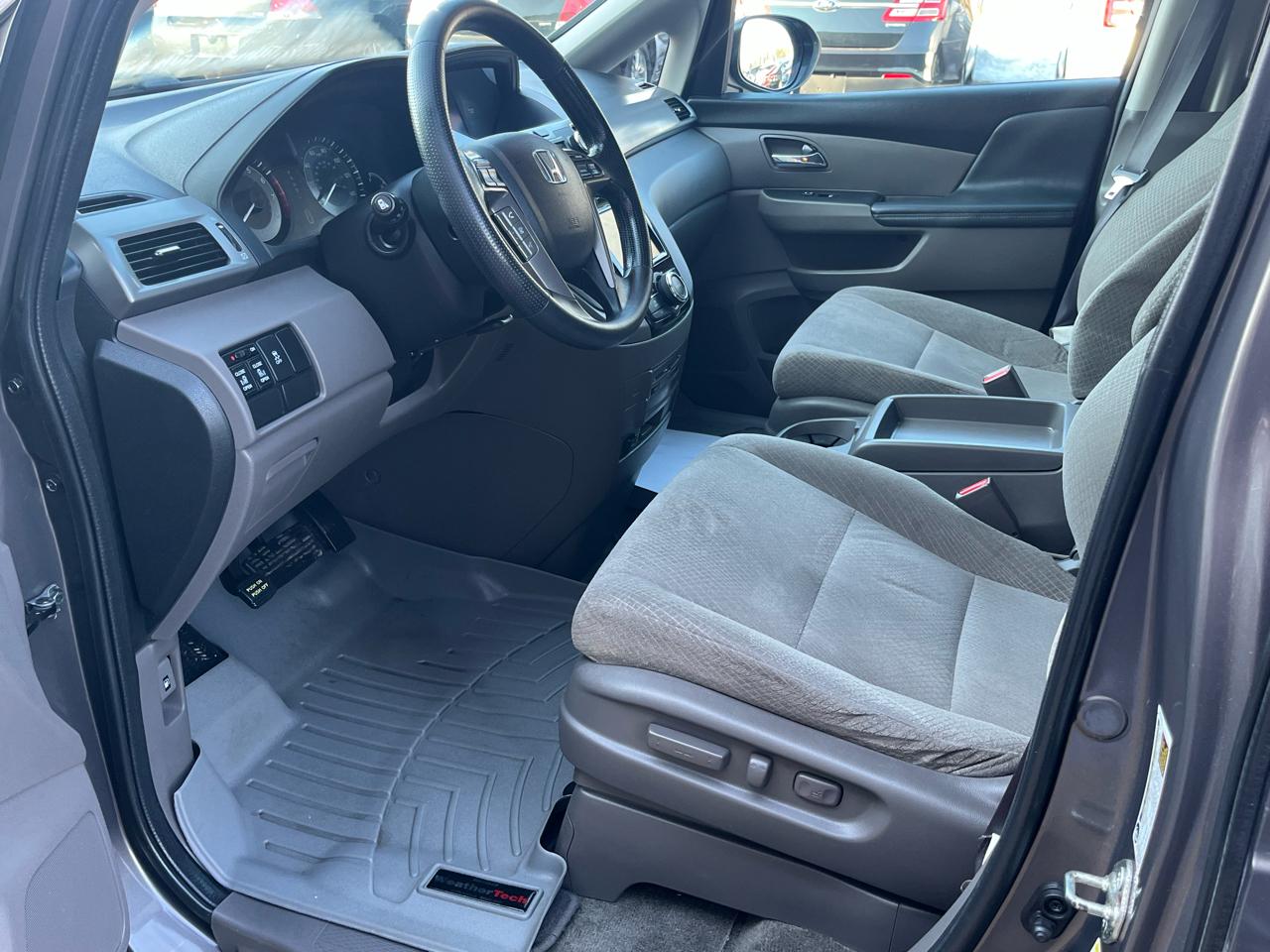 Honda Odyssey 5dr SE 2016