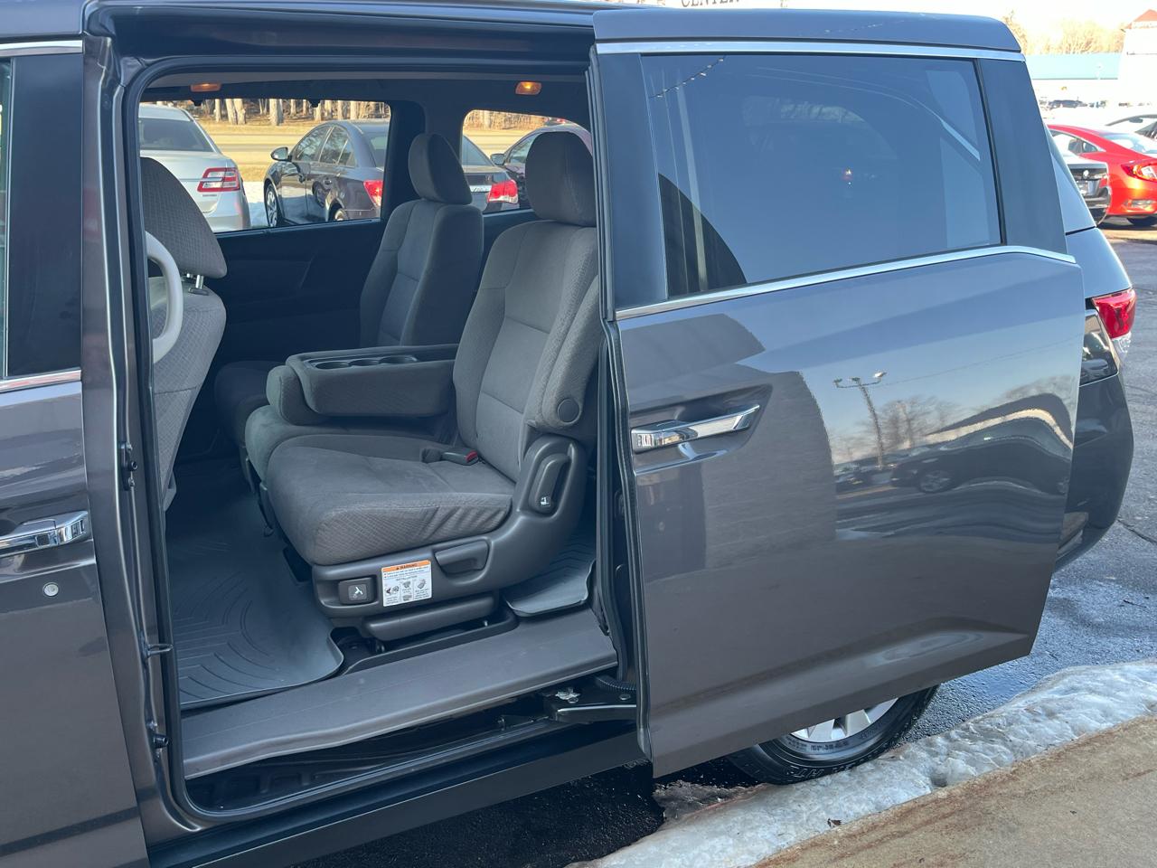 Honda Odyssey 5dr SE 2016