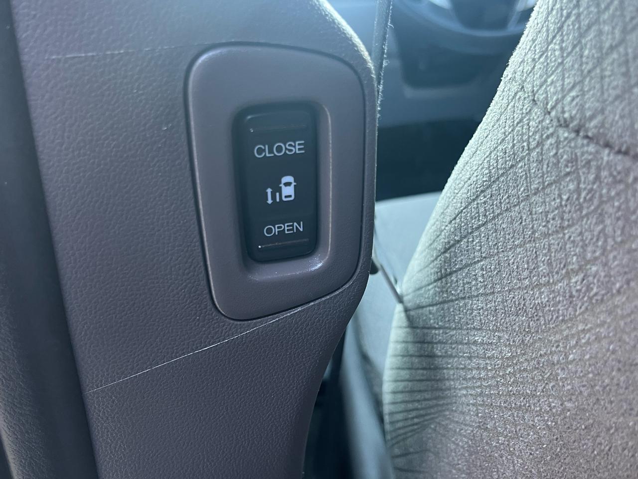 Honda Odyssey 5dr SE 2016