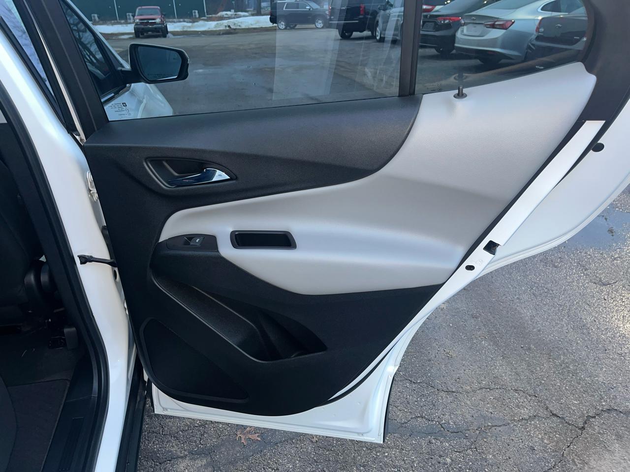 Chevrolet Equinox AWD 4dr LT w/1LT 2018